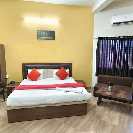 Hotel Shivanjali Palace Ujjain Dış mekan fotoğraf