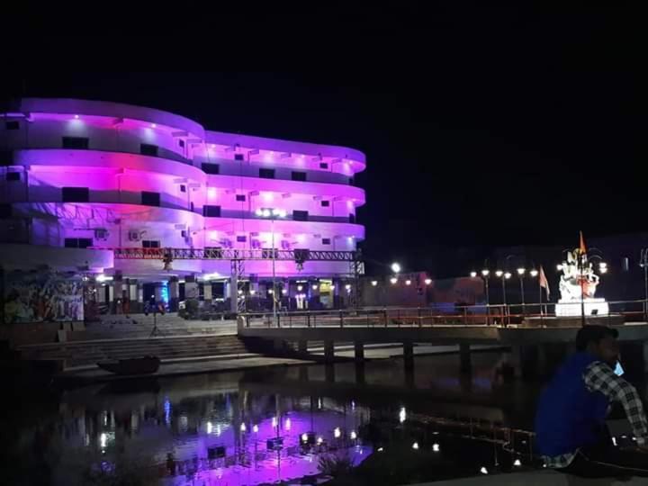 Hotel Shivanjali Palace Ujjain Dış mekan fotoğraf
